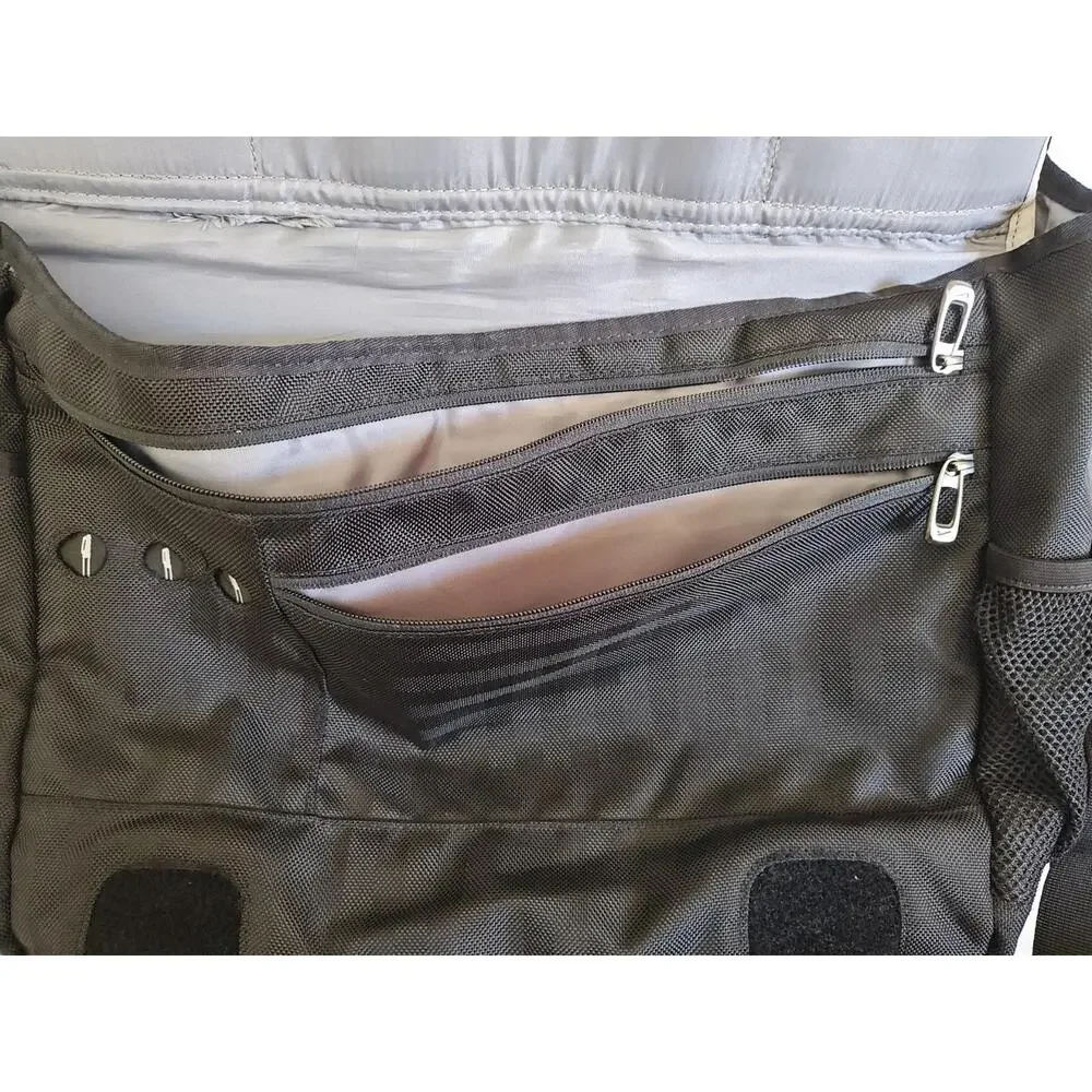 Nike Messenger Black Bag Laptop Bag Briefcase Vintage Travel TG0159-001 Balistic